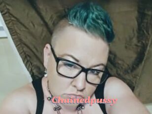 Chainedpussy