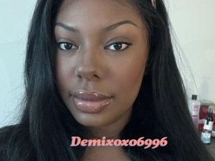 Demixoxo6996