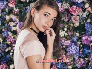 EmikaLuv