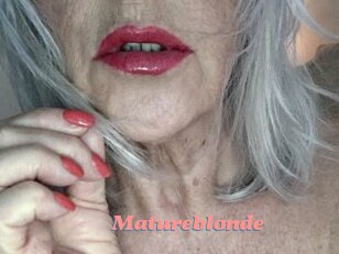 Matureblonde