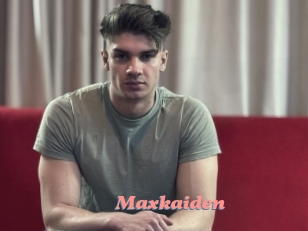 maxkaiden Webcam Sex Site