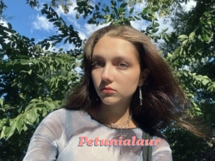 Petunialaur