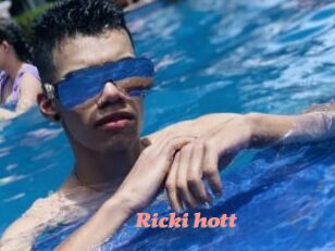 Ricki_hott