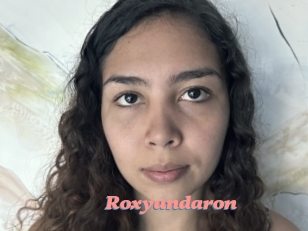 Roxyandaron