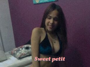 sweet_petit Webcam Sex Site