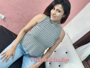 Victoria_lucky